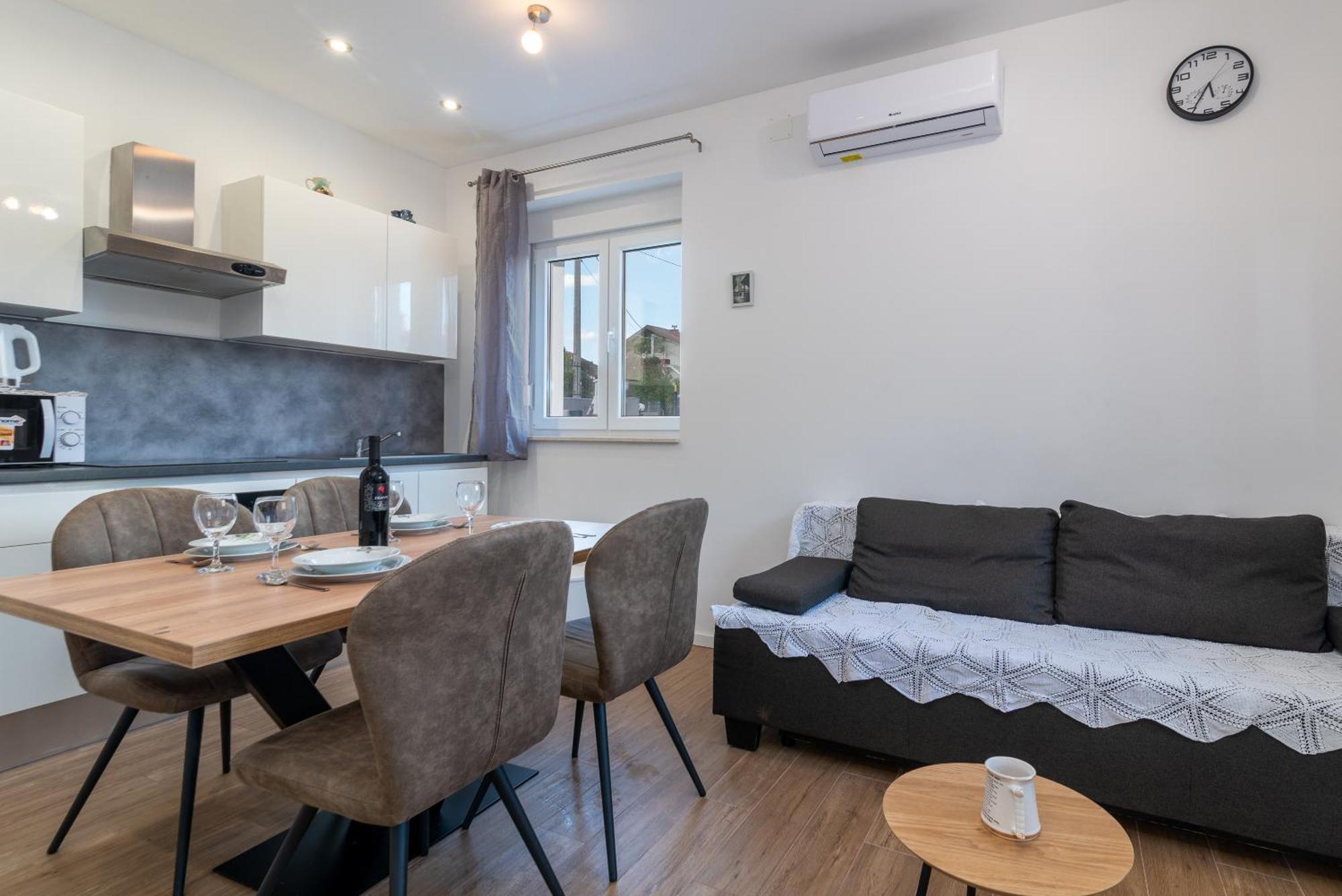 Apartman Dino Trogir Exteriér fotografie